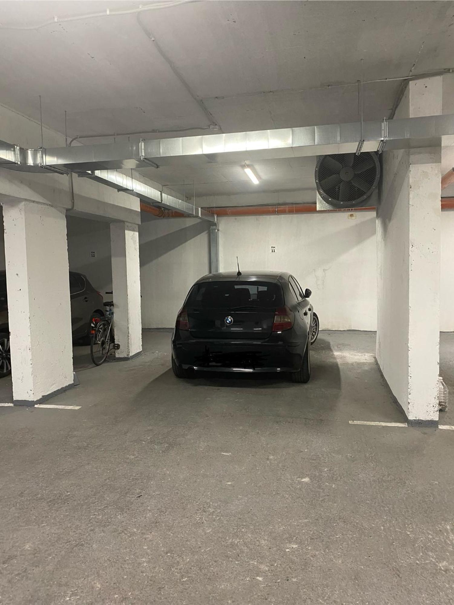 Kashmir Deluxe With Parking *